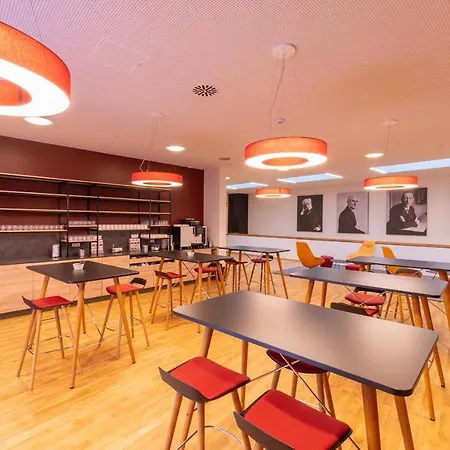 מלון Bdb-kulturhotel *